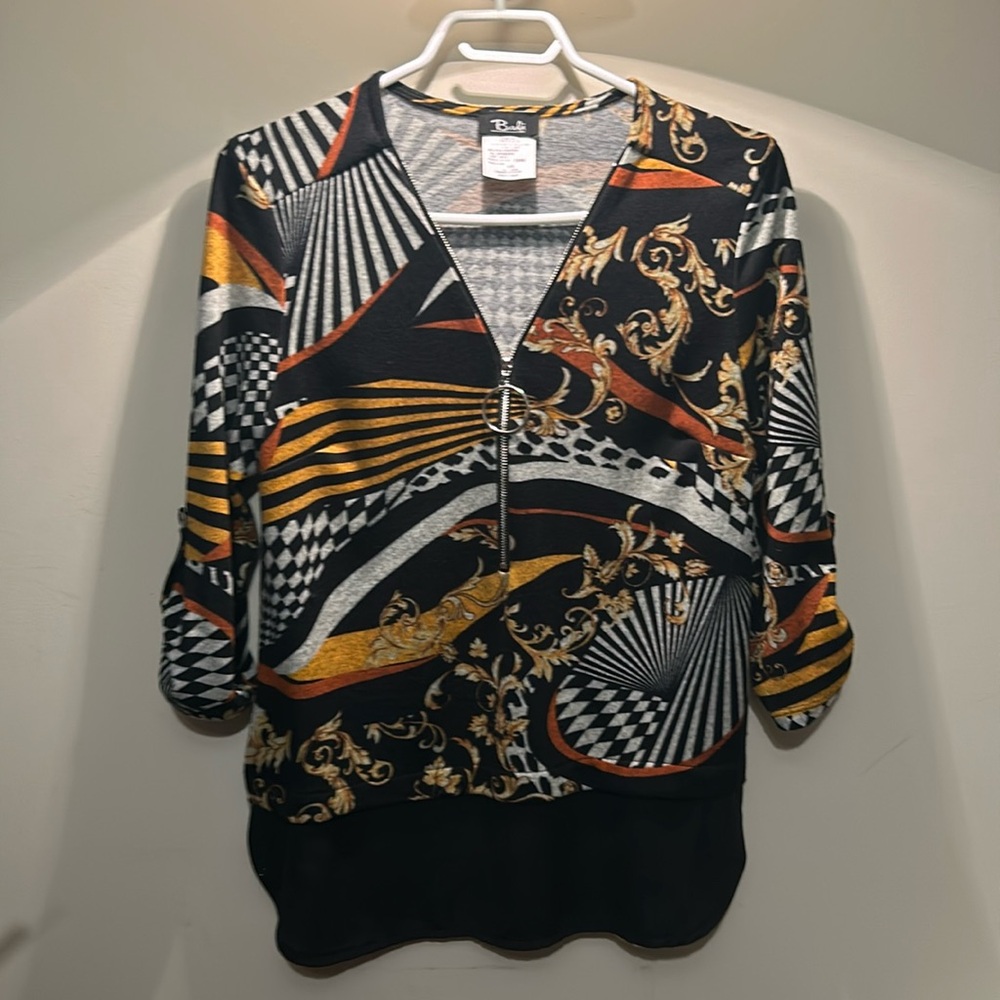 Bali sweater ladies small